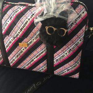 Bet set Johnson Weekender bag new with tags